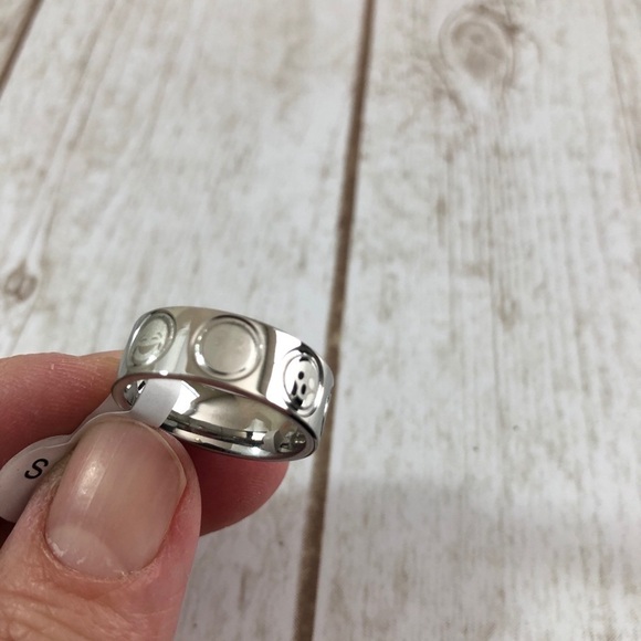 Stainless Steel 8 Emoji Engraved Faces Band Ring - Picture 3 of 10